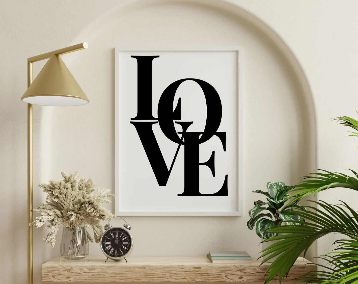 Love - Affiche citation mot Love en grandes lettres noires FLTMfrance