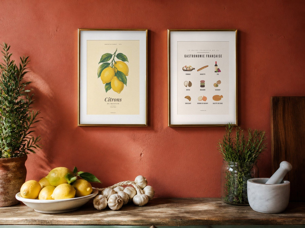 Affiches cuisine FLTM encadrées dans une cuisine