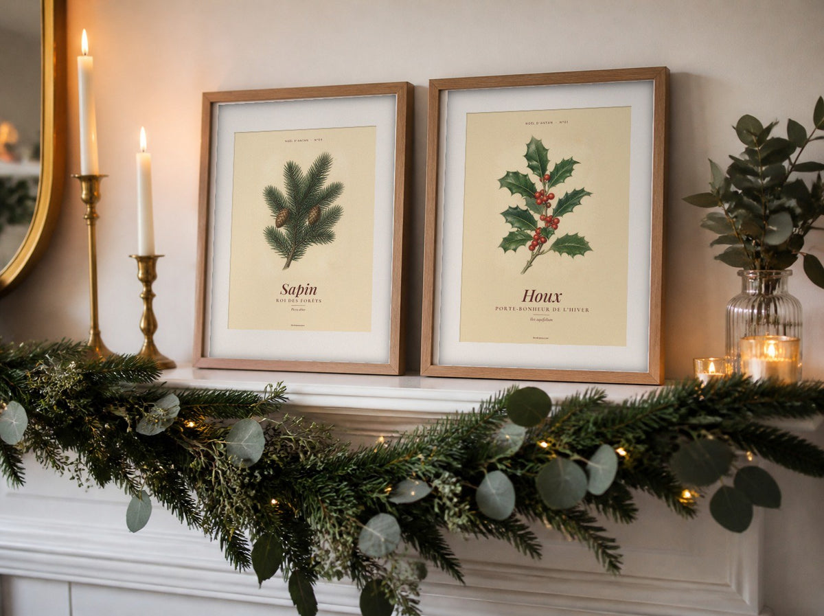 Affiches de Noël vintage sapin et houx sur une cheminée