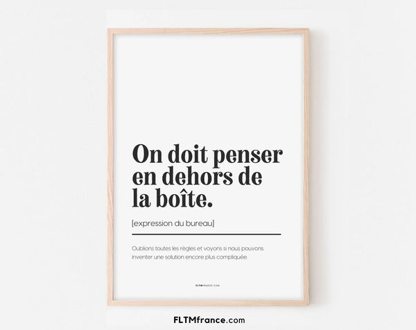 On doit penser en dehors de la boîte - Affiche définition et expression créative